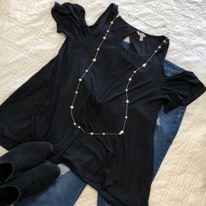 Sonoma cold shoulder top, size L